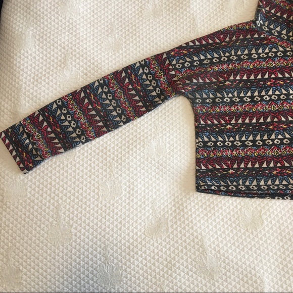 Crop Top Hoodie - Picture 3 of 5